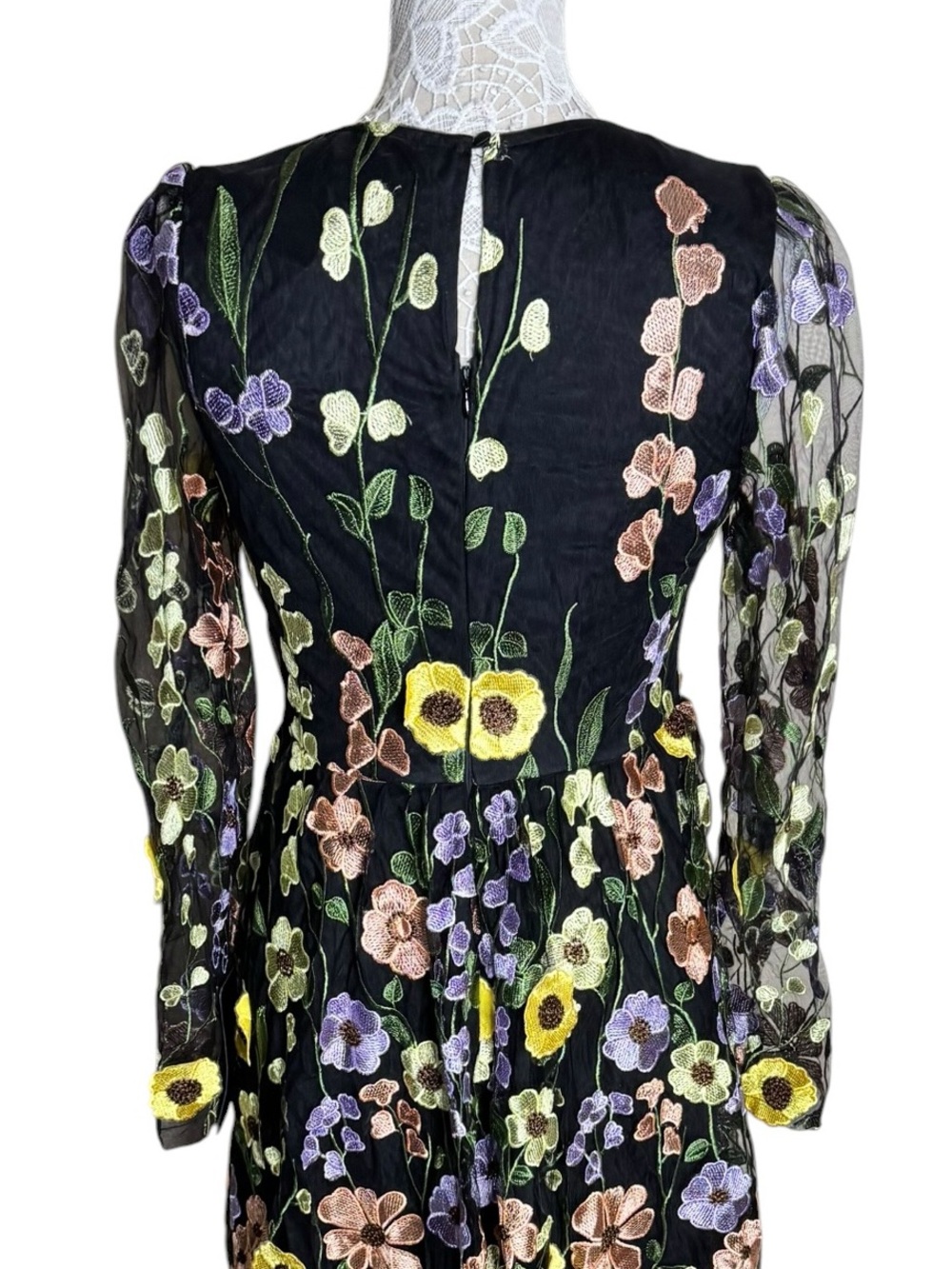 Lulu's Impressive Blossom Black 3D Floral Embroidered Midi Dress womens Medium - Picture 6 of 11